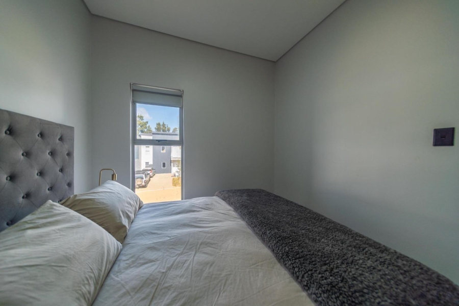 2 Bedroom Property for Sale in Newinbosch Western Cape